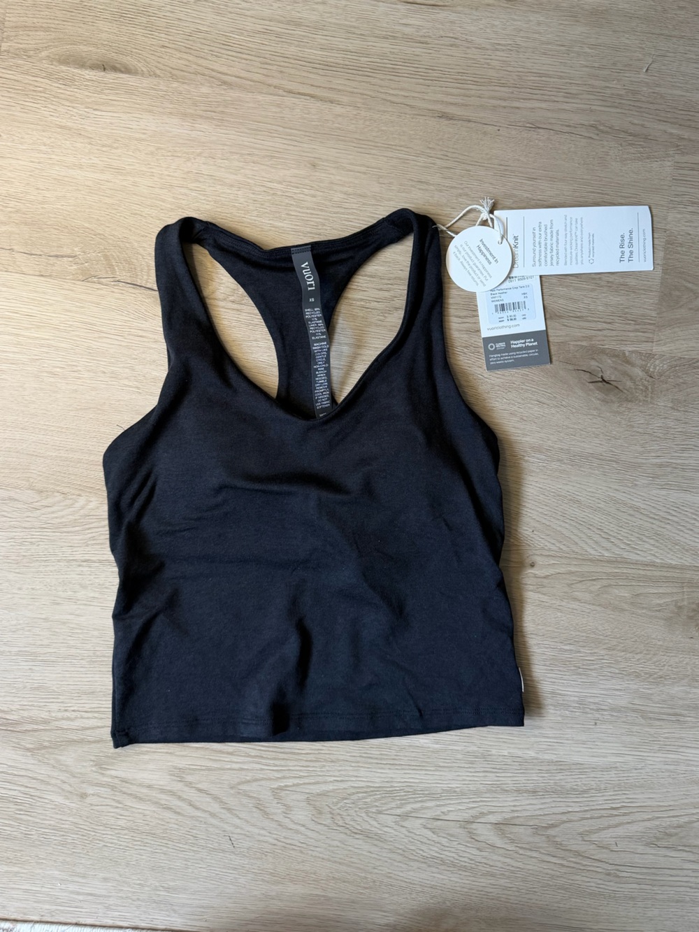 NWT VUORI halo performance crop tank